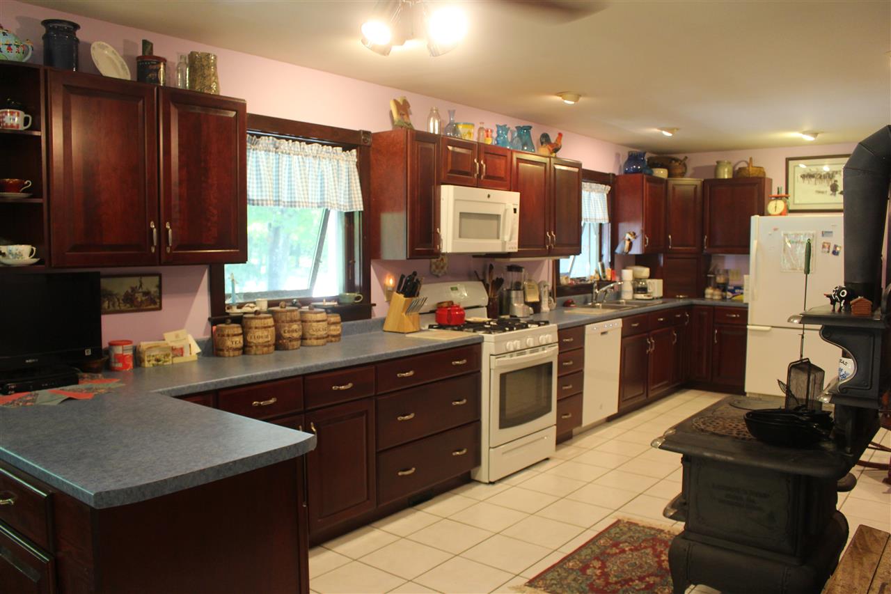 503 Pearl Lee Road Ripton, VT 05766 - Photo 4 of 40