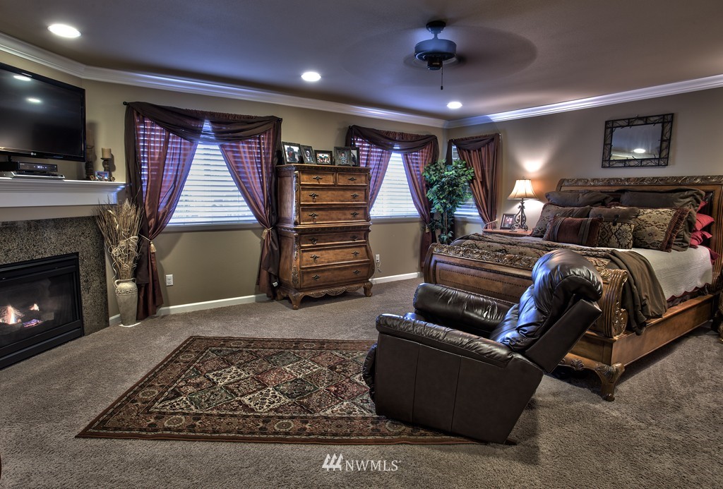 21226 Southeast 259th Street Maple Valley, WA 98038 - Photo 15 of 25