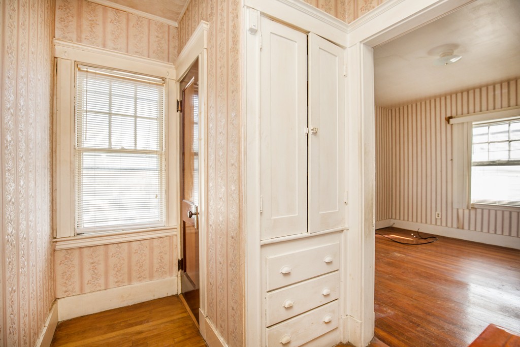 204 Maple Street Boston, MA 02132 - Photo 17 of 30