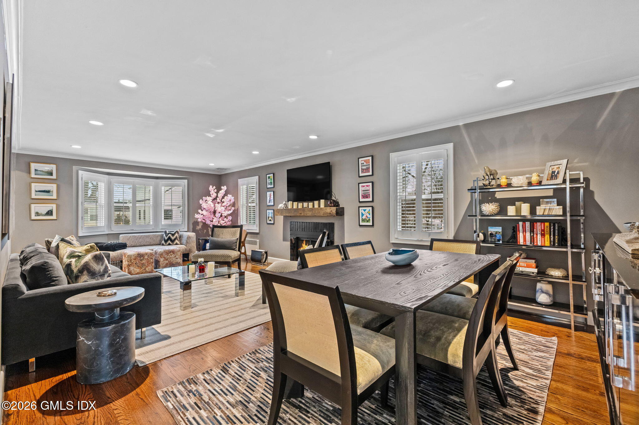 24 Taylor Drive Cos Cob, CT 06807 - Photo 9 of 39 10-web-or-mls-24-taylor-dr