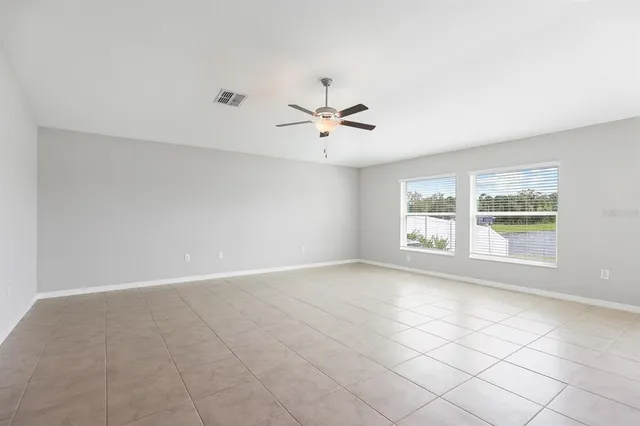 $2,395 | 190 Rain Berry Avenue, Ruskin, FL 33570