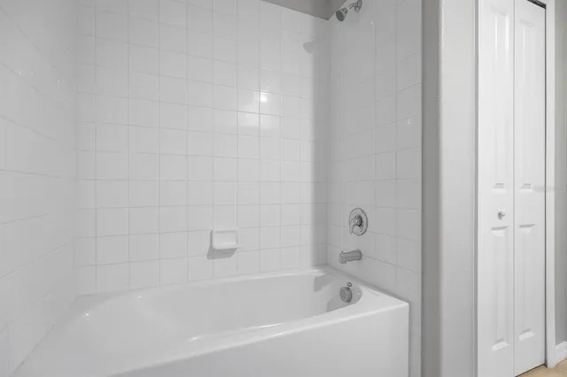 $2,395 | 190 Rain Berry Avenue, Ruskin, FL 33570