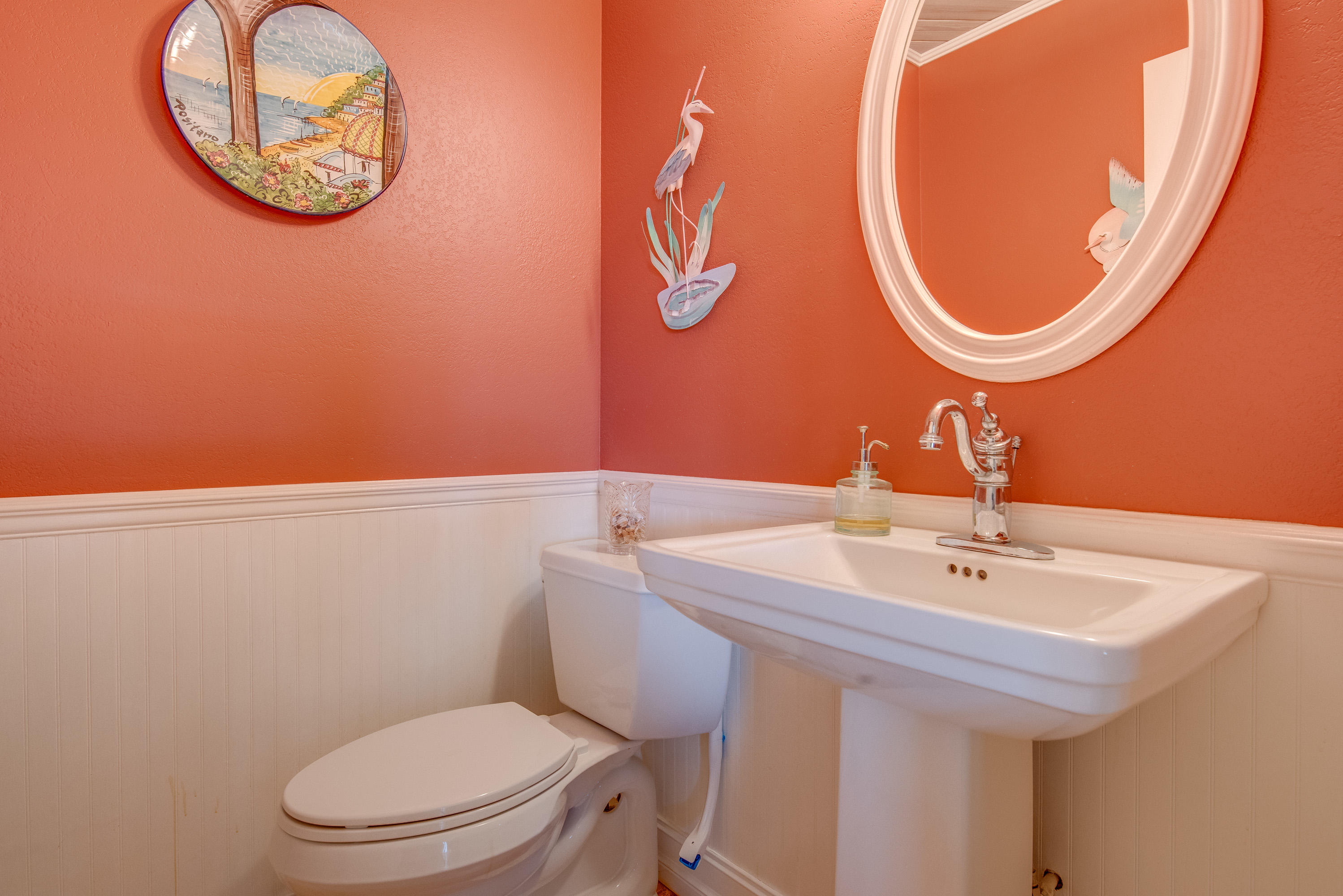 489 Blackbeard Road Summerland Key, FL 33042 - Photo 17 of 40 powder room