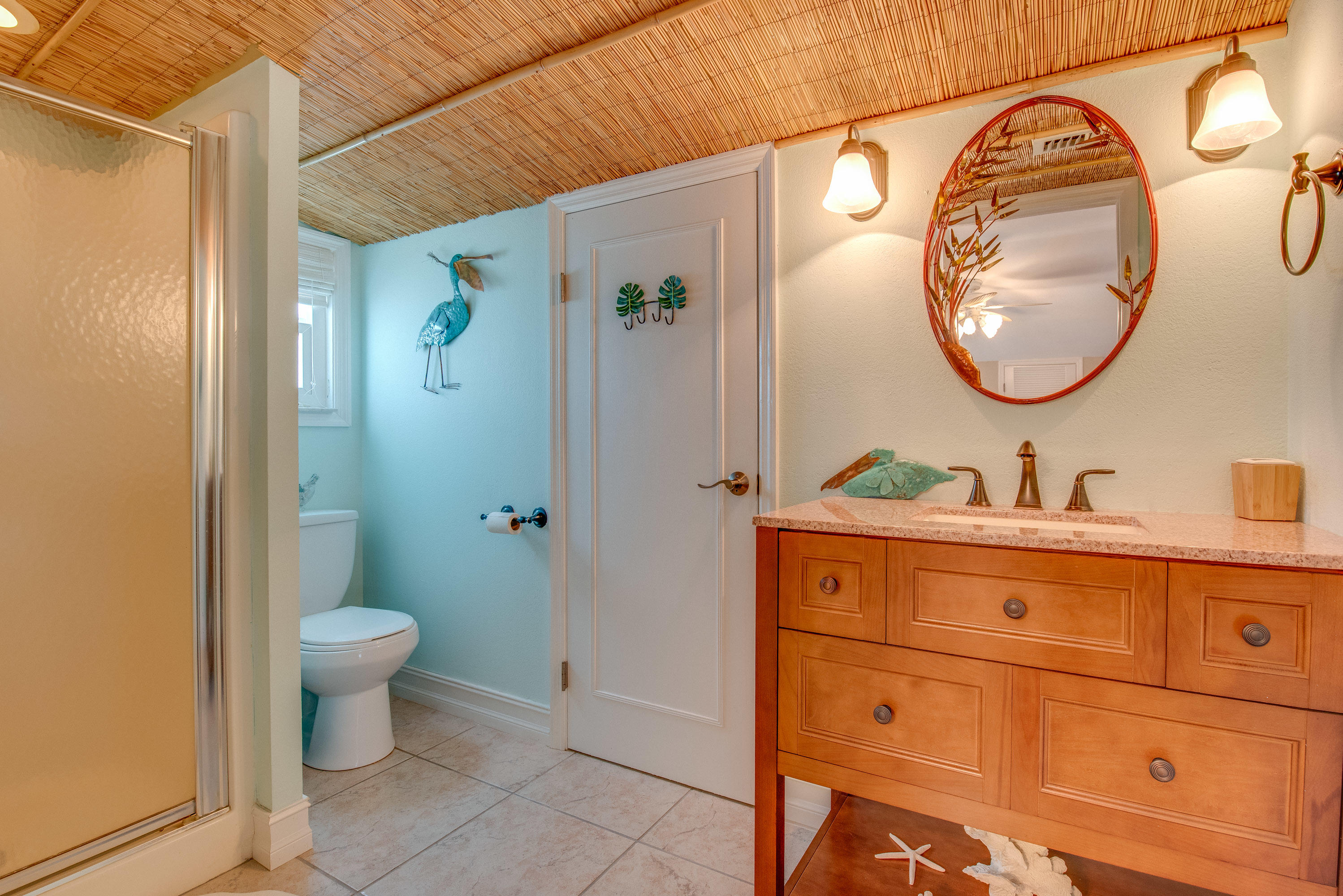 489 Blackbeard Road Summerland Key, FL 33042 - Photo 29 of 40 loft bath