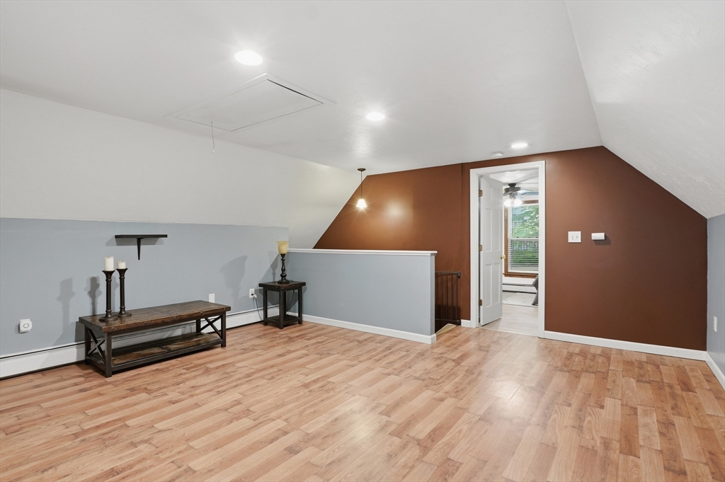 23 Oakmont Street Webster, MA 01570 - Photo 23 of 40