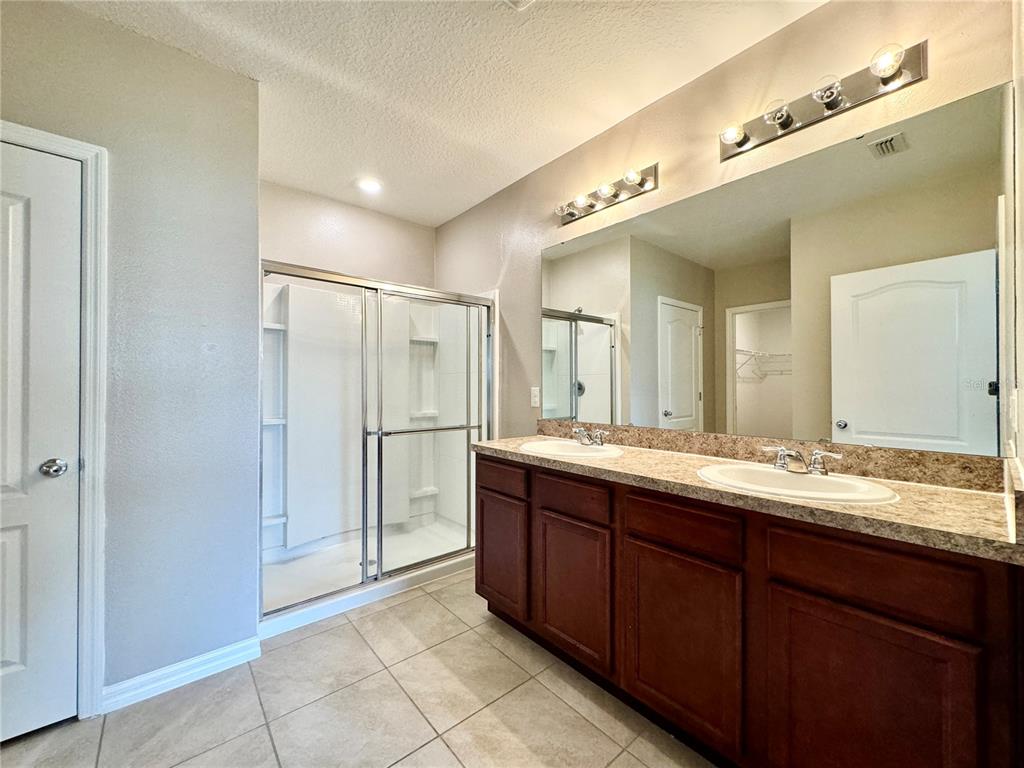 167 Fall Glo Road Winter Haven, FL 33880 - Photo 23 of 29 Gallery Image 23