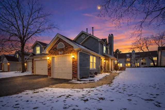 $259,999 | 1308 Coldspring Road, Carol Stream, IL 60188