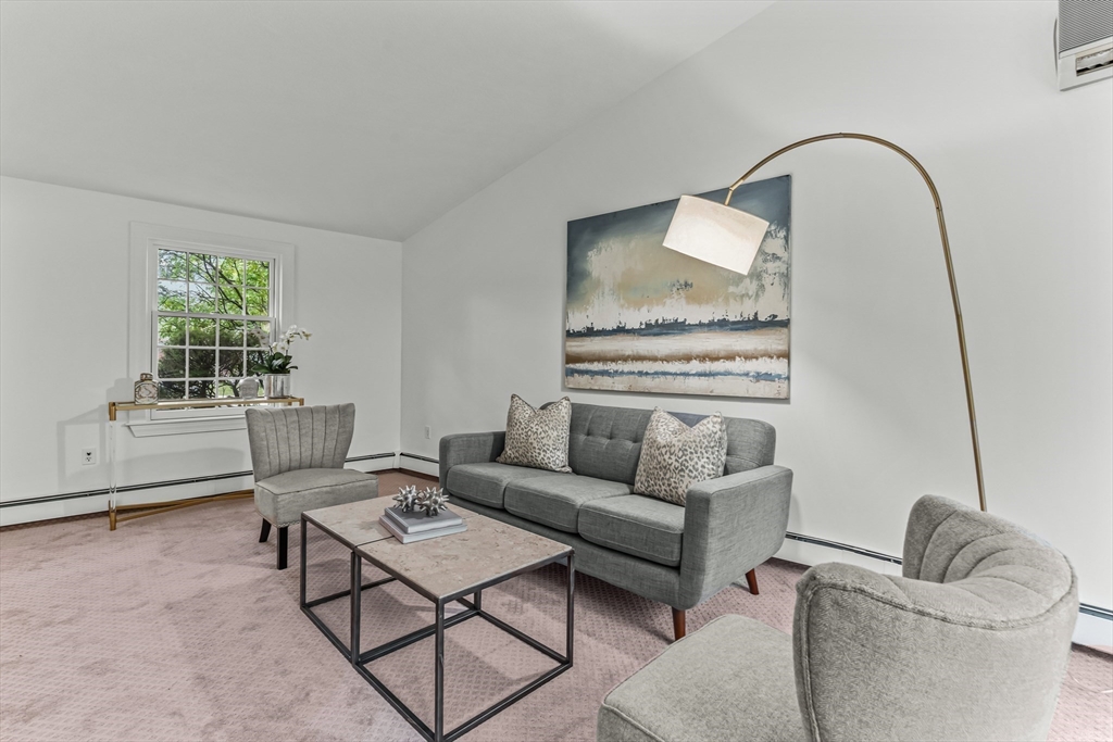 117 Elmwood Road Wellesley, MA 02481 - Photo 13 of 21