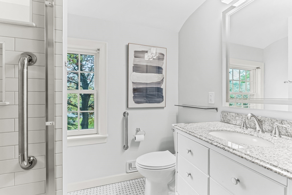 117 Elmwood Road Wellesley, MA 02481 - Photo 18 of 21