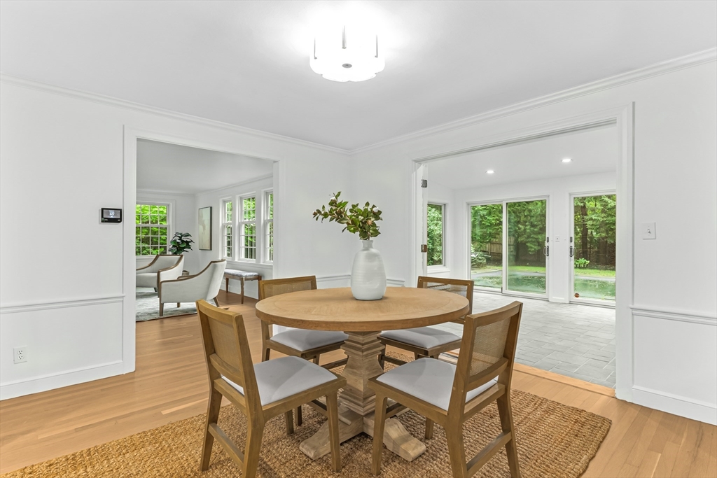 117 Elmwood Road Wellesley, MA 02481 - Photo 4 of 21