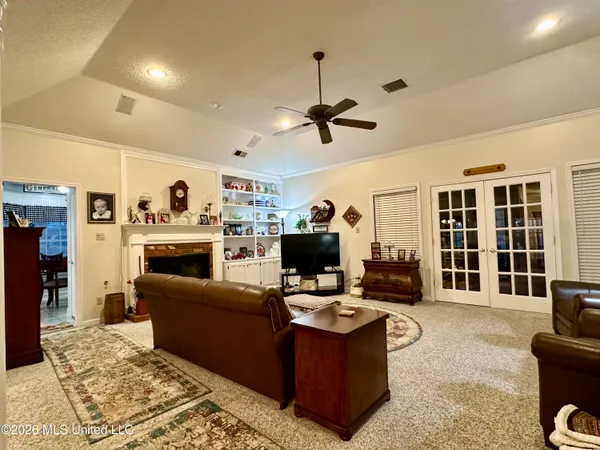 $405,000 | 1245 Thousand Oaks Drive, Hernando, MS 38632