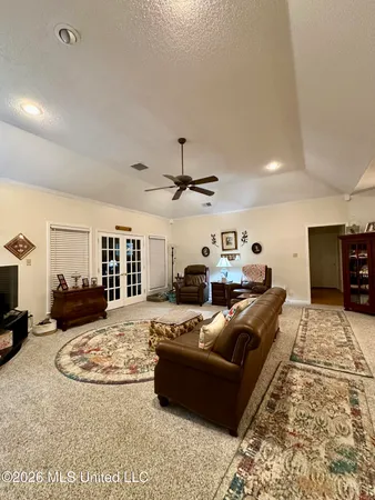 $405,000 | 1245 Thousand Oaks Drive, Hernando, MS 38632