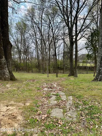 $405,000 | 1245 Thousand Oaks Drive, Hernando, MS 38632