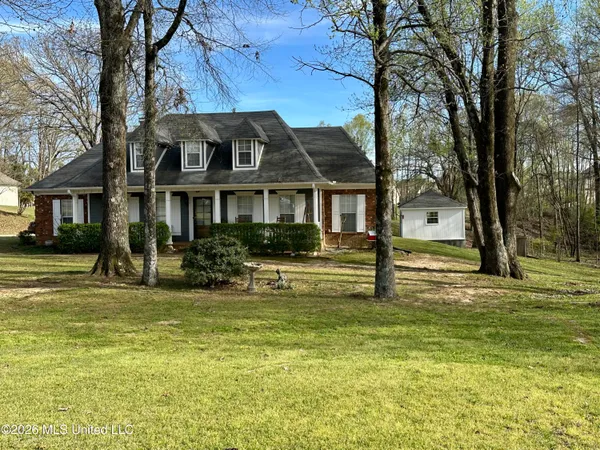$405,000 | 1245 Thousand Oaks Drive, Hernando, MS 38632