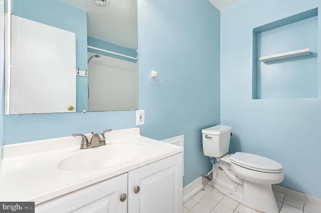 $3,200 | 3430 Little Hunting Creek Drive, Alexandria, VA 22309