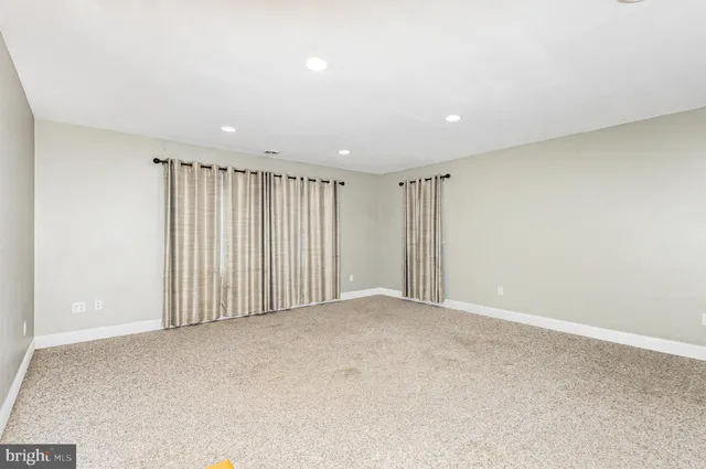 $3,200 | 3430 Little Hunting Creek Drive, Alexandria, VA 22309