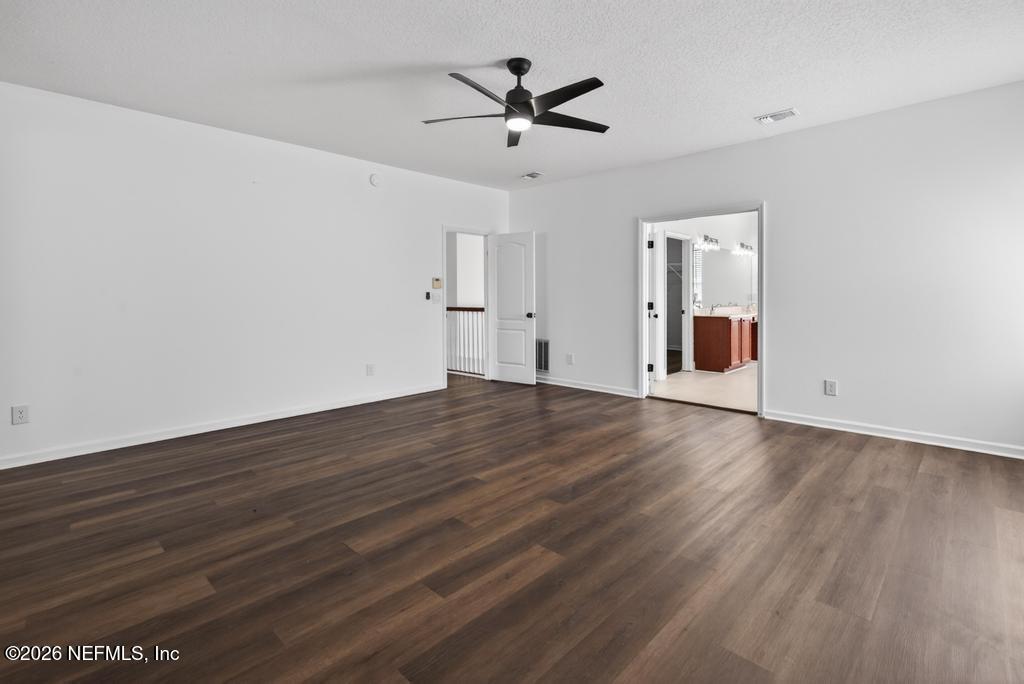 10917 Dancing Rabbit Lane Jacksonville, FL 32210 - Photo 55 of 121 Dancing Rabbit Owners Suite 6