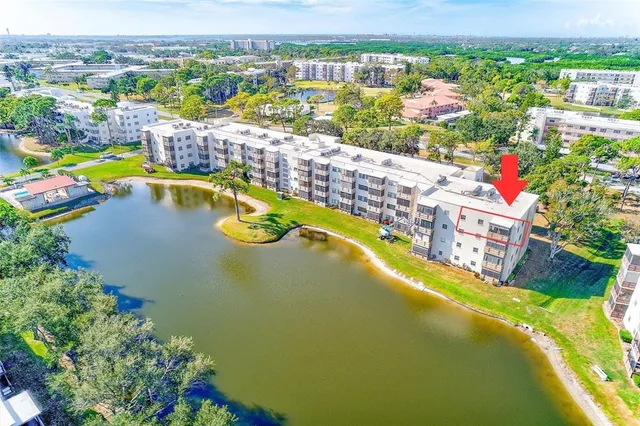 $255,000 | 6070 80th Street North, Unit 415, St. Petersburg, FL 33709