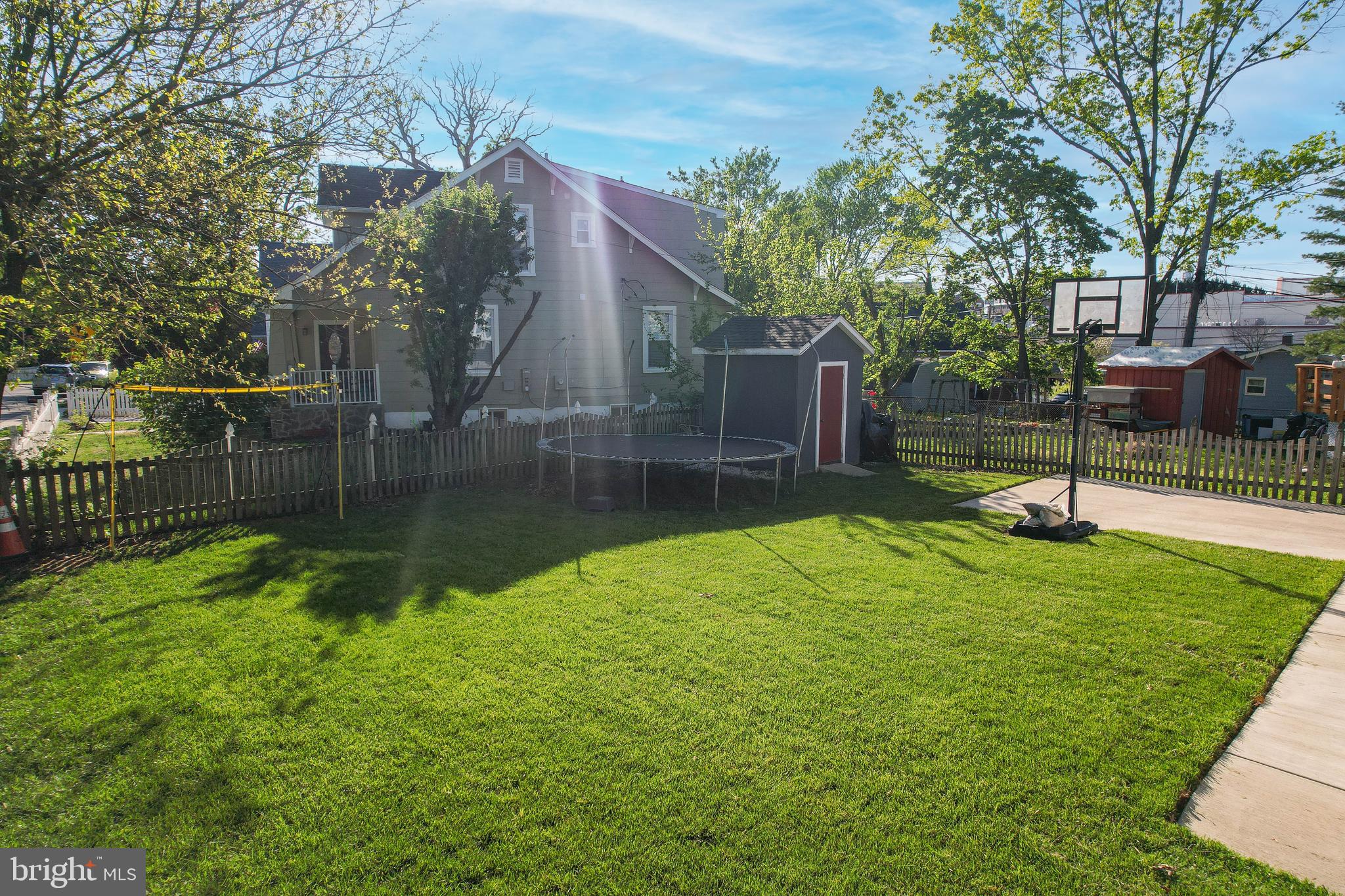 650 Orpington Road Baltimore, MD 21229 - Photo 44 of 57 rear yard