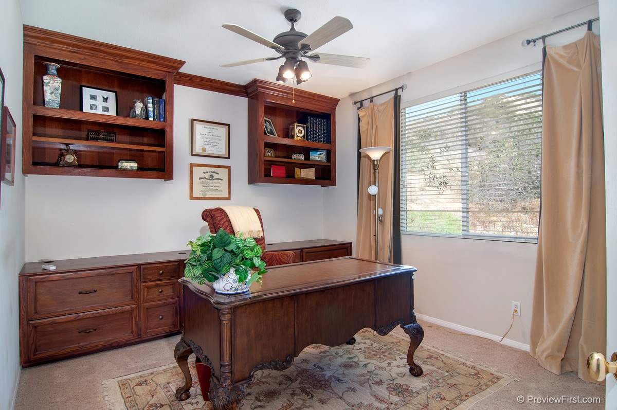 2747 MacKinnon Ranch Road Cardiff, CA 92007 - Photo 16 of 23 Also can be used as a Bedroom