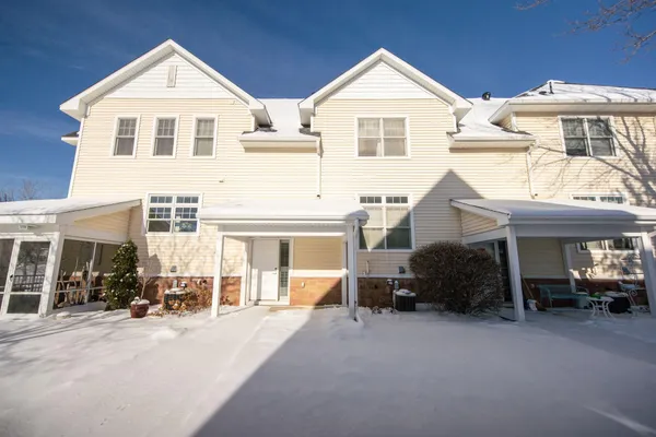 $254,000 | 5735 Village Trail, Mound, MN 55364