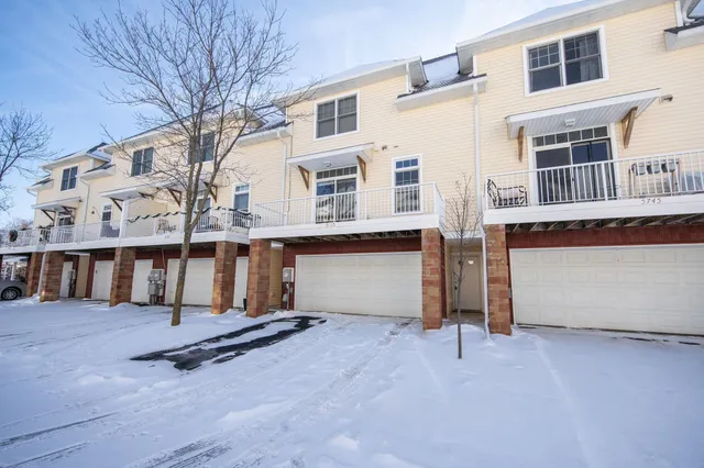 $269,000 | 5735 Village Trail, Mound, MN 55364