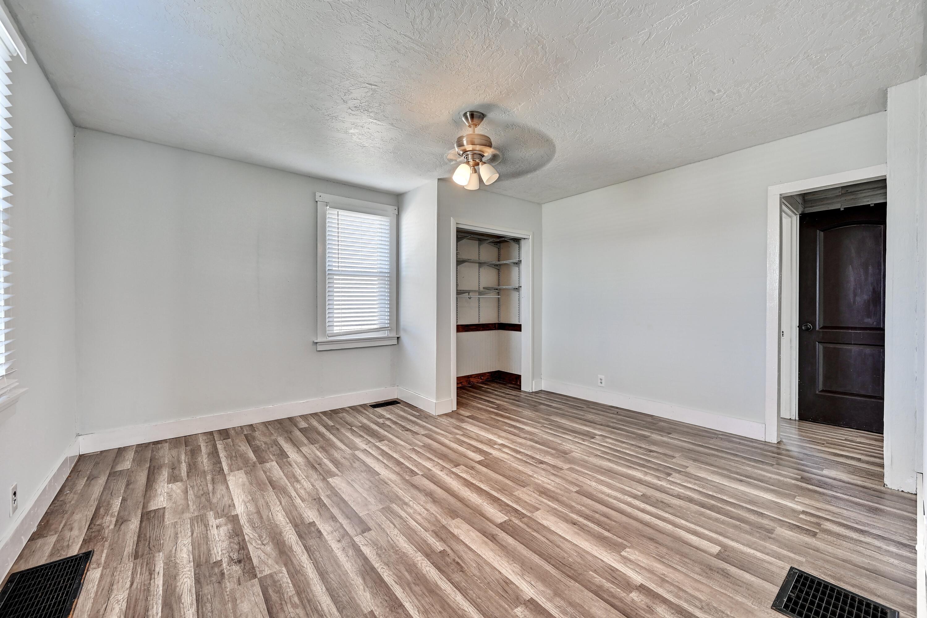 861 Gilbert Ridge Road Alexandria, KY 41001 - Photo 13 of 29 1st floor bed 2