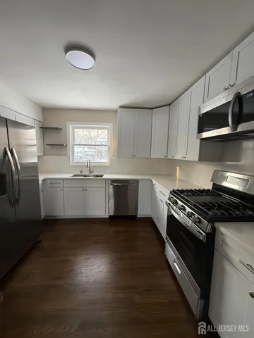 $595,000 | 1290 East Barkley Place, North Brunswick, NJ 08902