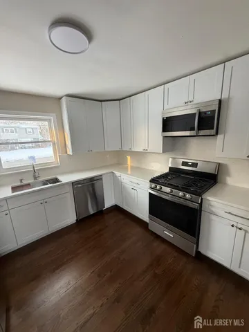 $595,000 | 1290 East Barkley Place, North Brunswick, NJ 08902