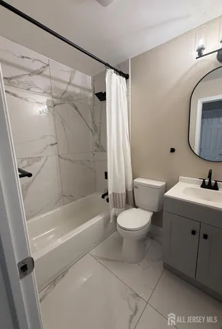 $595,000 | 1290 East Barkley Place, North Brunswick, NJ 08902