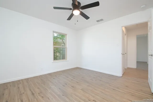 $1,490 | 727 John Adams Drive, San Antonio, TX 78228