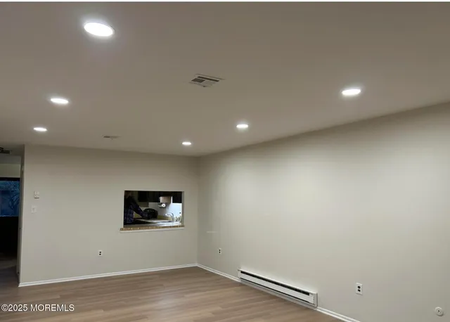 $2,450 | 211 Covered Bridge Boulevard, Unit B, Manalapan, NJ 07726