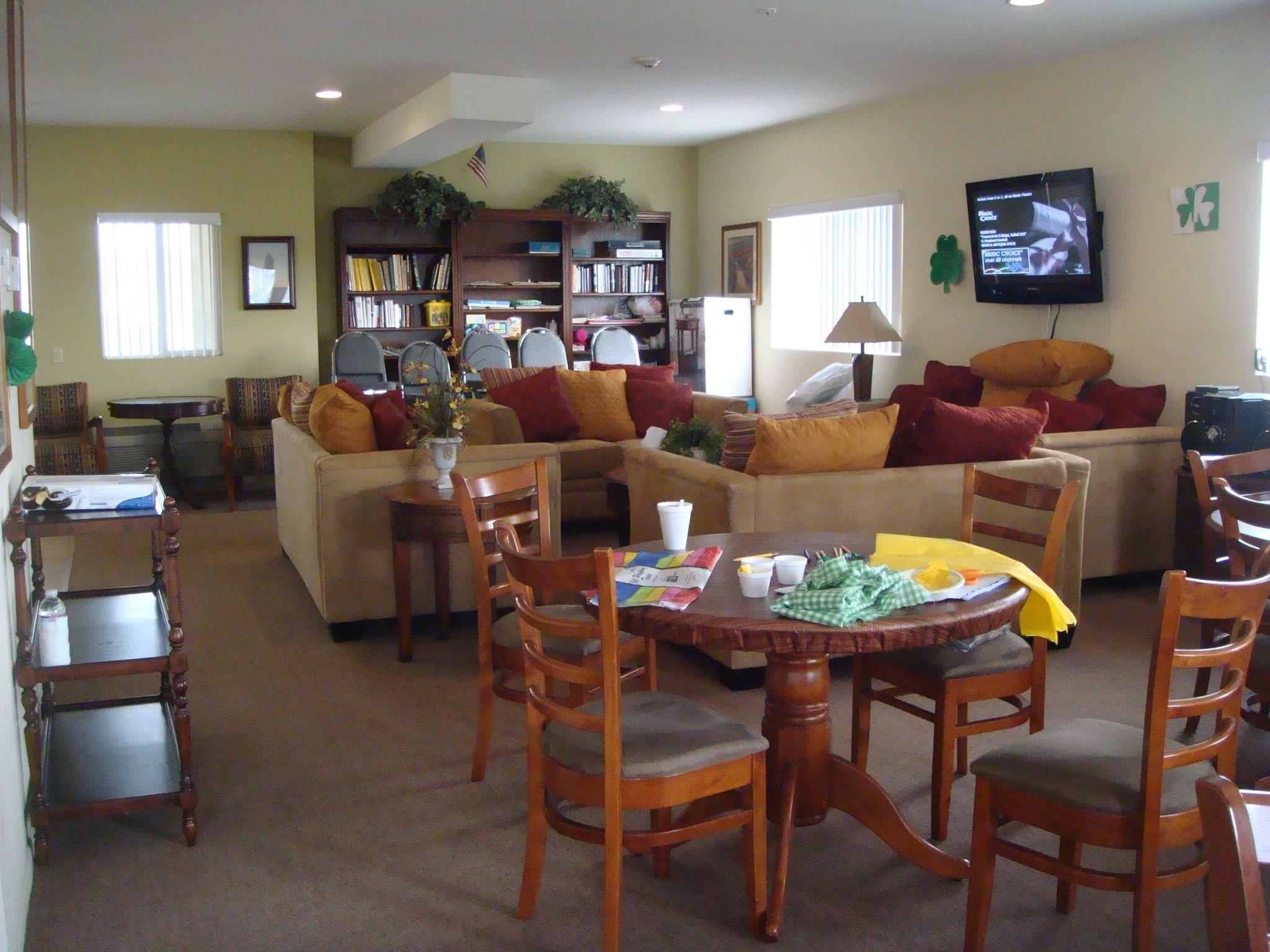 125 North Montebello Boulevard Montebello, CA 90640 - Photo 5 of 6 a living room with furniture kitchen and a table