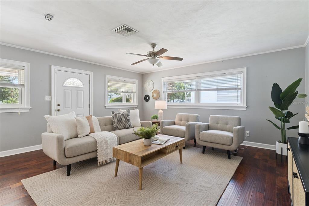 618 Burke Street Altamonte Springs, FL 32701 - Photo 14 of 53 Gallery Image 14