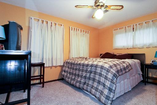 617 West Edgewood Road Lombard, IL 60148 - Photo 8 of 10