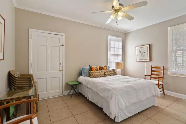 $2,400 | 5526 South Claiborne Avenue, New Orleans, LA 70125