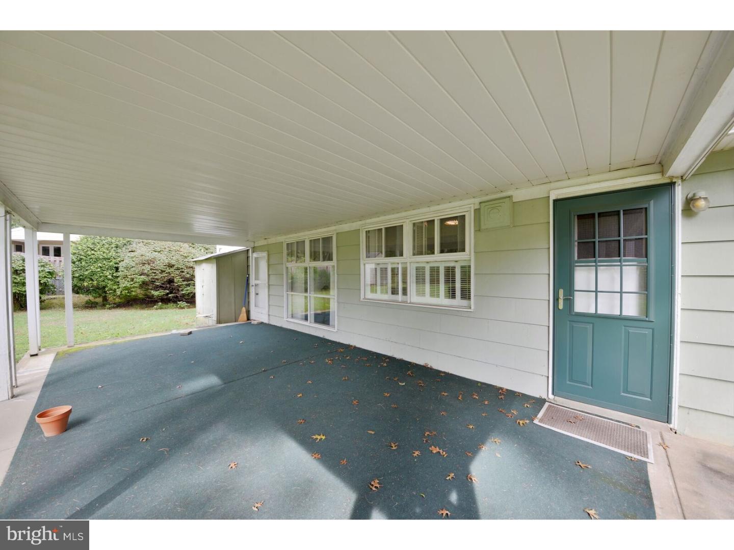 748 Elizabeth Road Abington, PA 19046 - Photo 15 of 20 Gallery Image 15