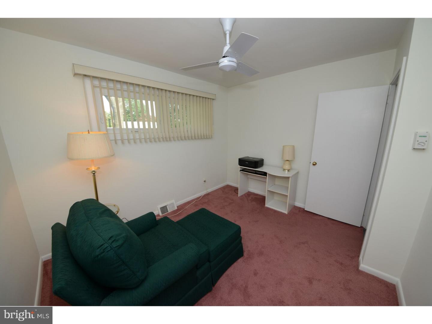 748 Elizabeth Road Abington, PA 19046 - Photo 8 of 20 Gallery Image 8