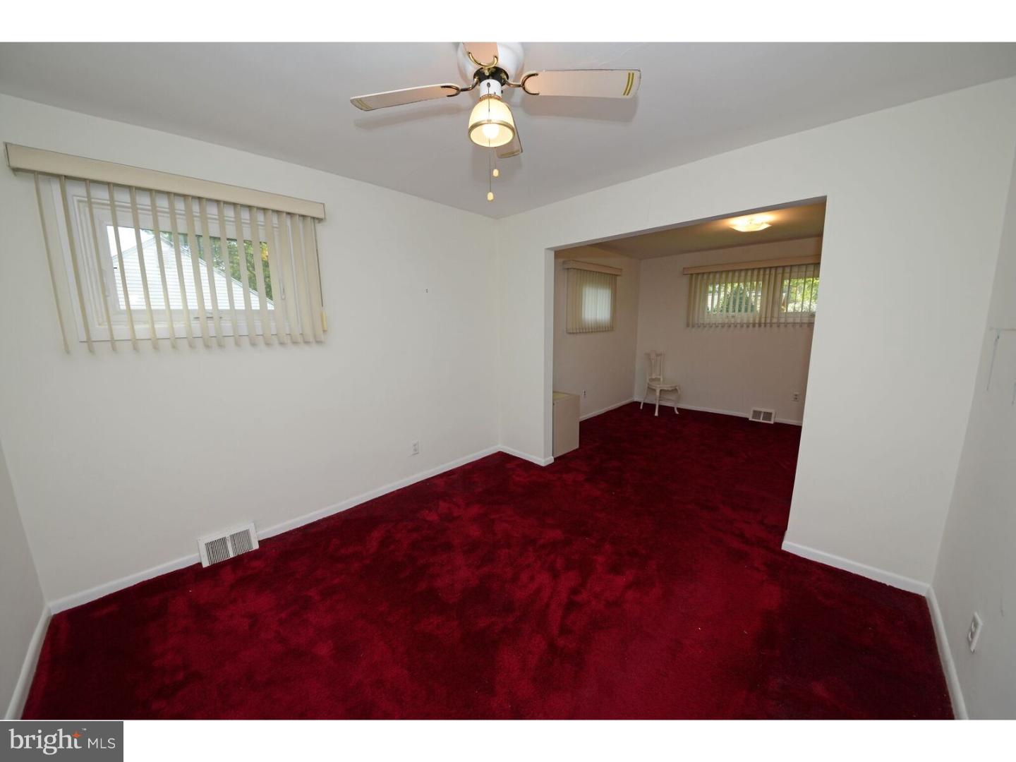 748 Elizabeth Road Abington, PA 19046 - Photo 9 of 20 Gallery Image 9