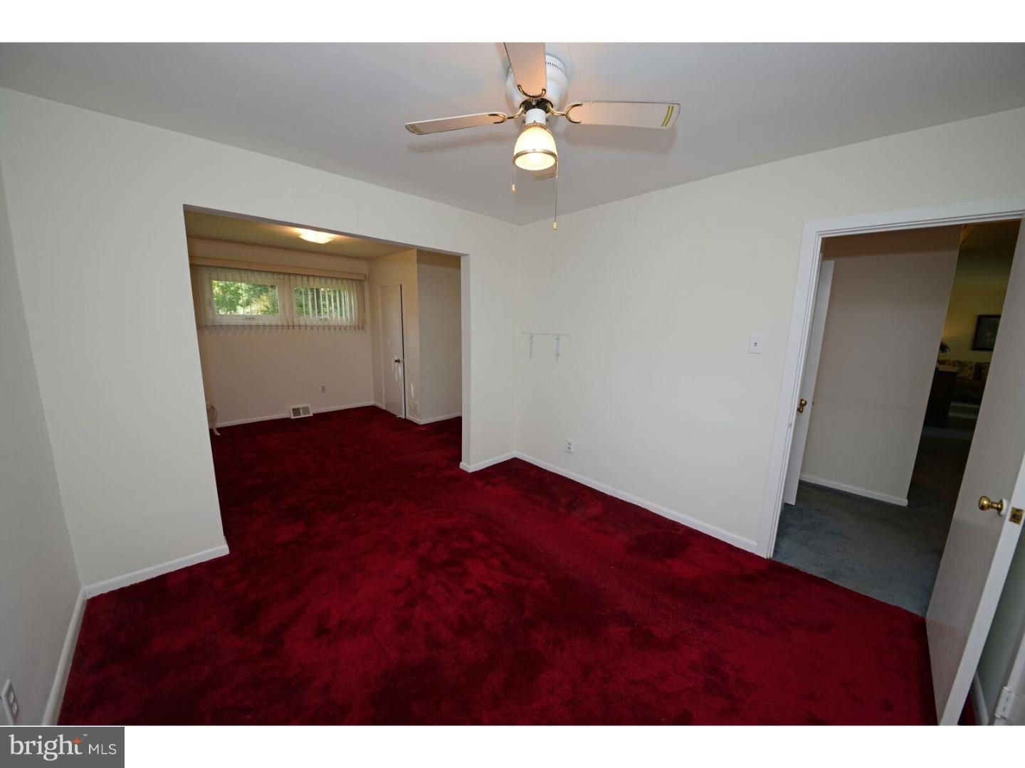 748 Elizabeth Road Abington, PA 19046 - Photo 10 of 20 Gallery Image 10