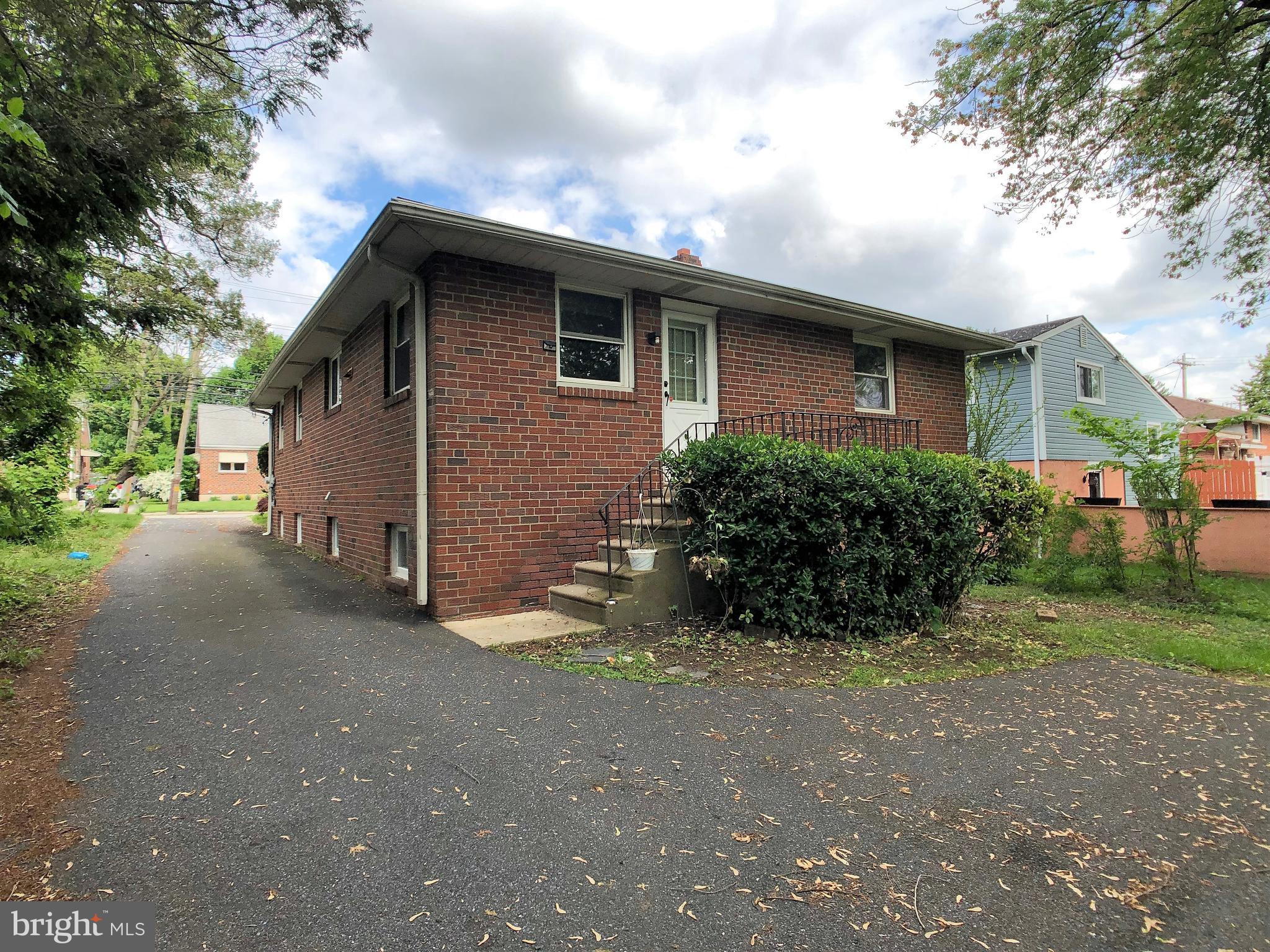 411 Fairview Road Woodlyn, PA 19094 - Photo 2 of 11 Gallery Image 2