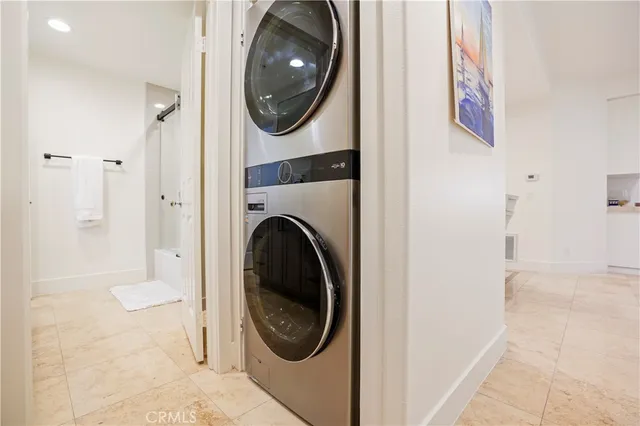 $4,900 | 4167 Warner Avenue, Huntington Beach, CA 92649