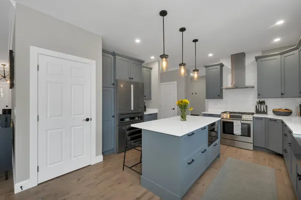 $975,000 | 453 Maple Street, Hopkinton, NH 03229