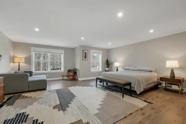 $975,000 | 453 Maple Street, Hopkinton, NH 03229