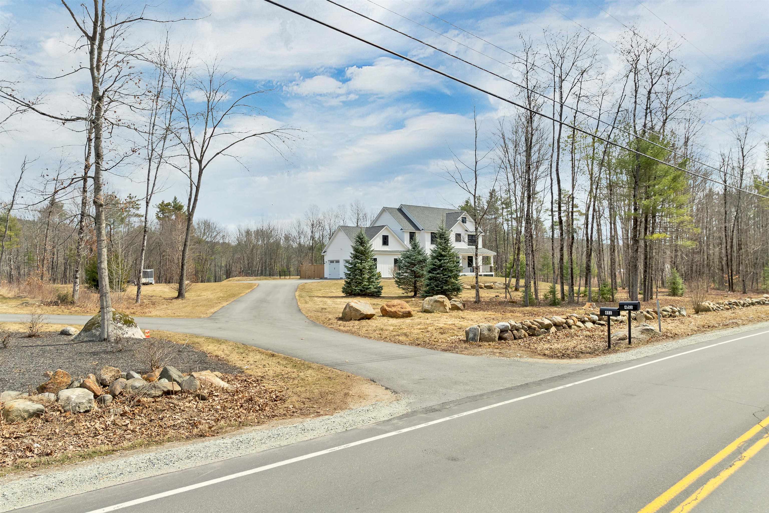 453 Maple Street Hopkinton, NH 03229 - Photo 5 of 58