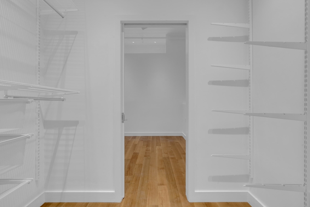 70-72 Northampton Street, Unit 502 Boston, MA 02118 - Photo 16 of 19 a bathroom with a shower