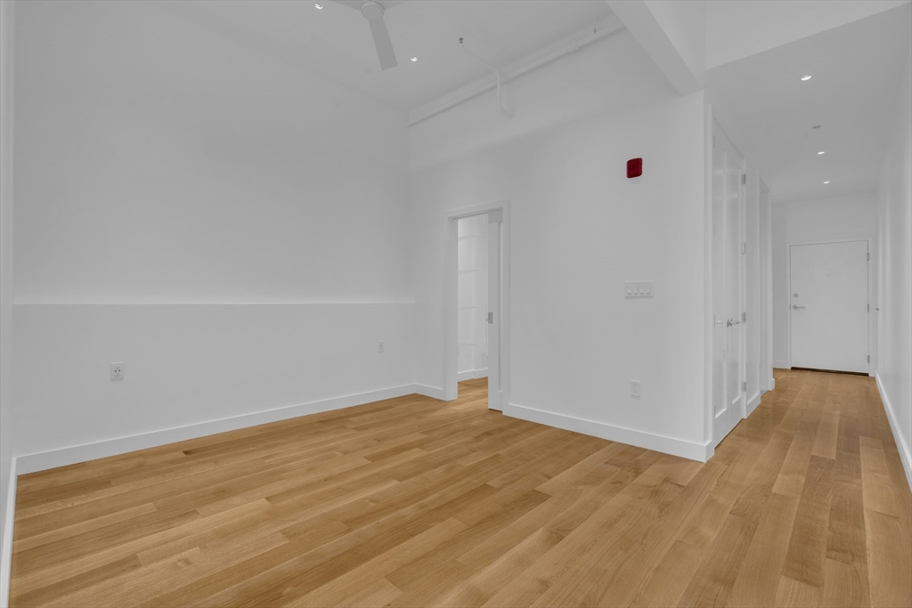 70-72 Northampton Street, Unit 502 Boston, MA 02118 - Photo 8 of 19 a view of an empty room