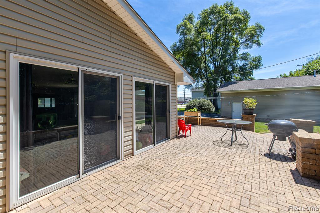 46555 Dequindre Road Rochester Hills, MI 48307 - Photo 56 of 67