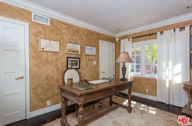 $8,995 | 2050 Linda Flora Drive, Los Angeles, CA 90077