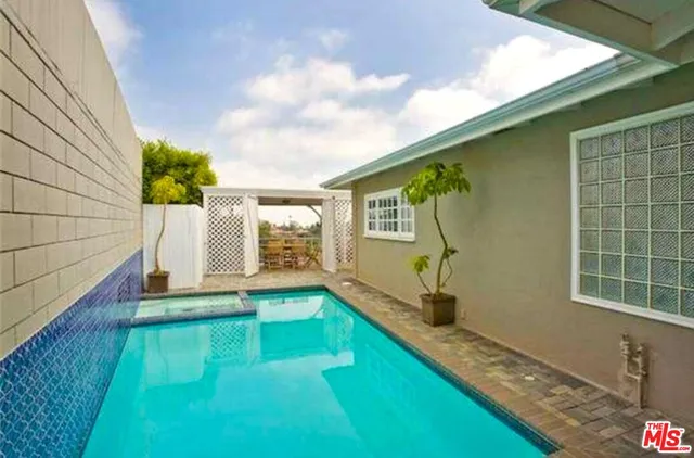 $8,995 | 2050 Linda Flora Drive, Los Angeles, CA 90077